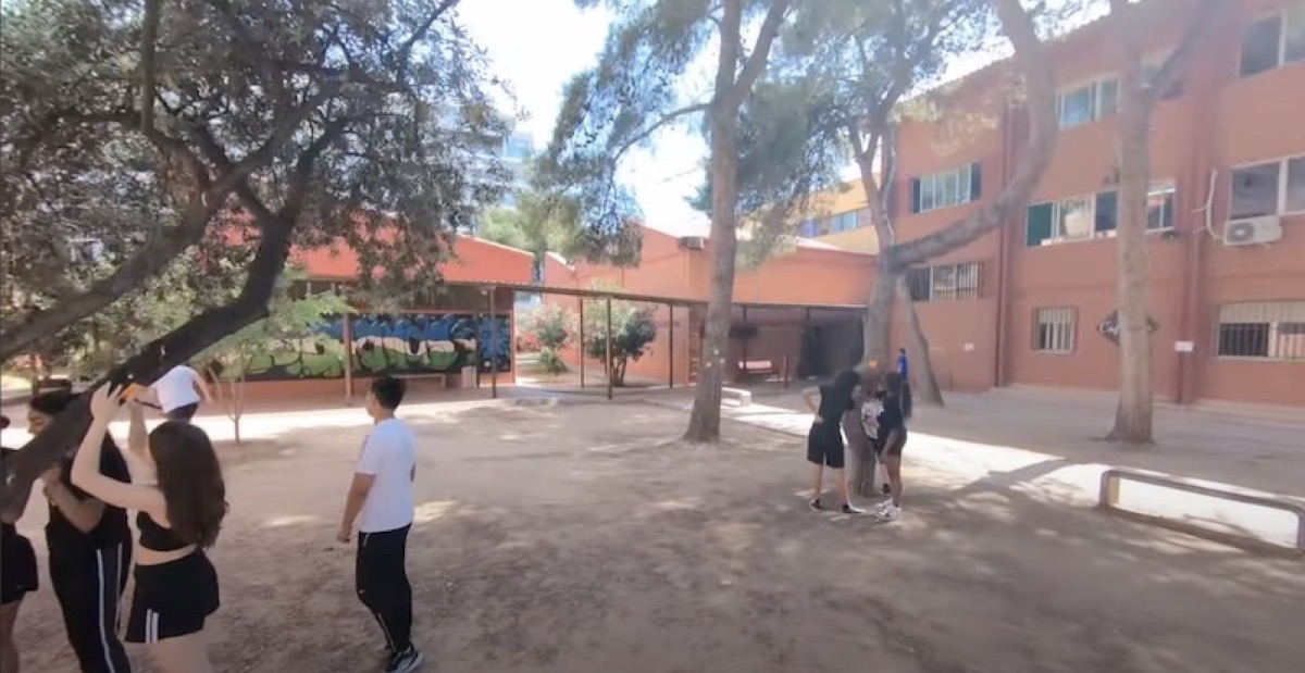 Instalaciones del I.E.S. El Caminàs de Castellón vistas desde un dron